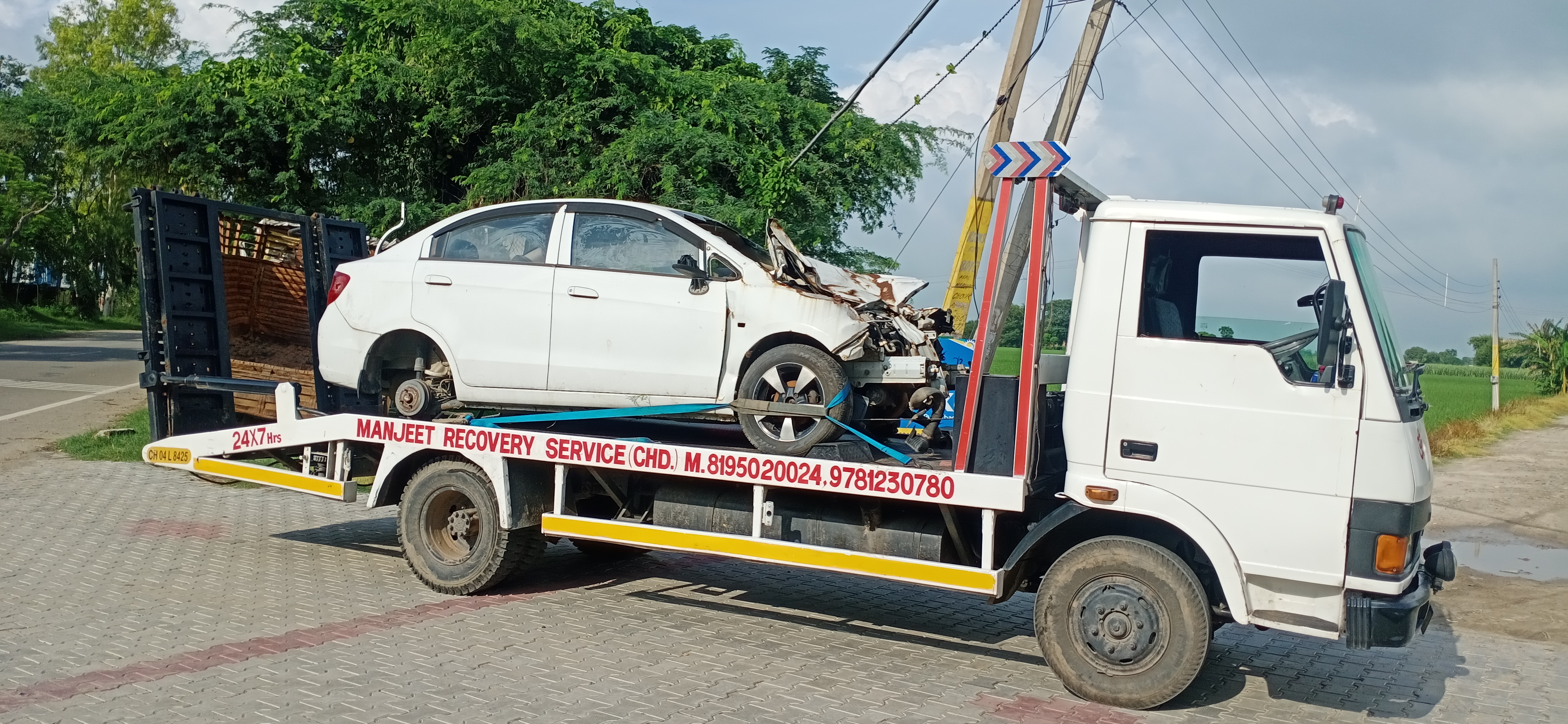 Flatbed Towing Services In Ropar  | Manjeet Towing Services | Best Flatbed Towing Services In Ropar, 7 Top Flatbed Towing Services In Ropar, 24 Hour Flatbed Towing Services In Ropar, Flatbed Towing Service near me, Flatbed Towing Service  - GL80436